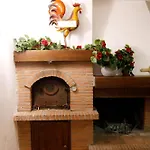 Casa Vacanza Con Piscina Grande E Idromassaggio Jacuzzi Collesalvetti