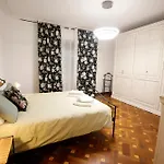 Casa Vacanza Con Piscina Grande E Idromassaggio Jacuzzi Daire Collesalvetti